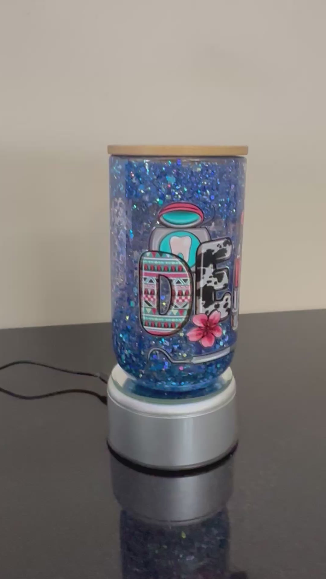 Snow-globe tumblers
